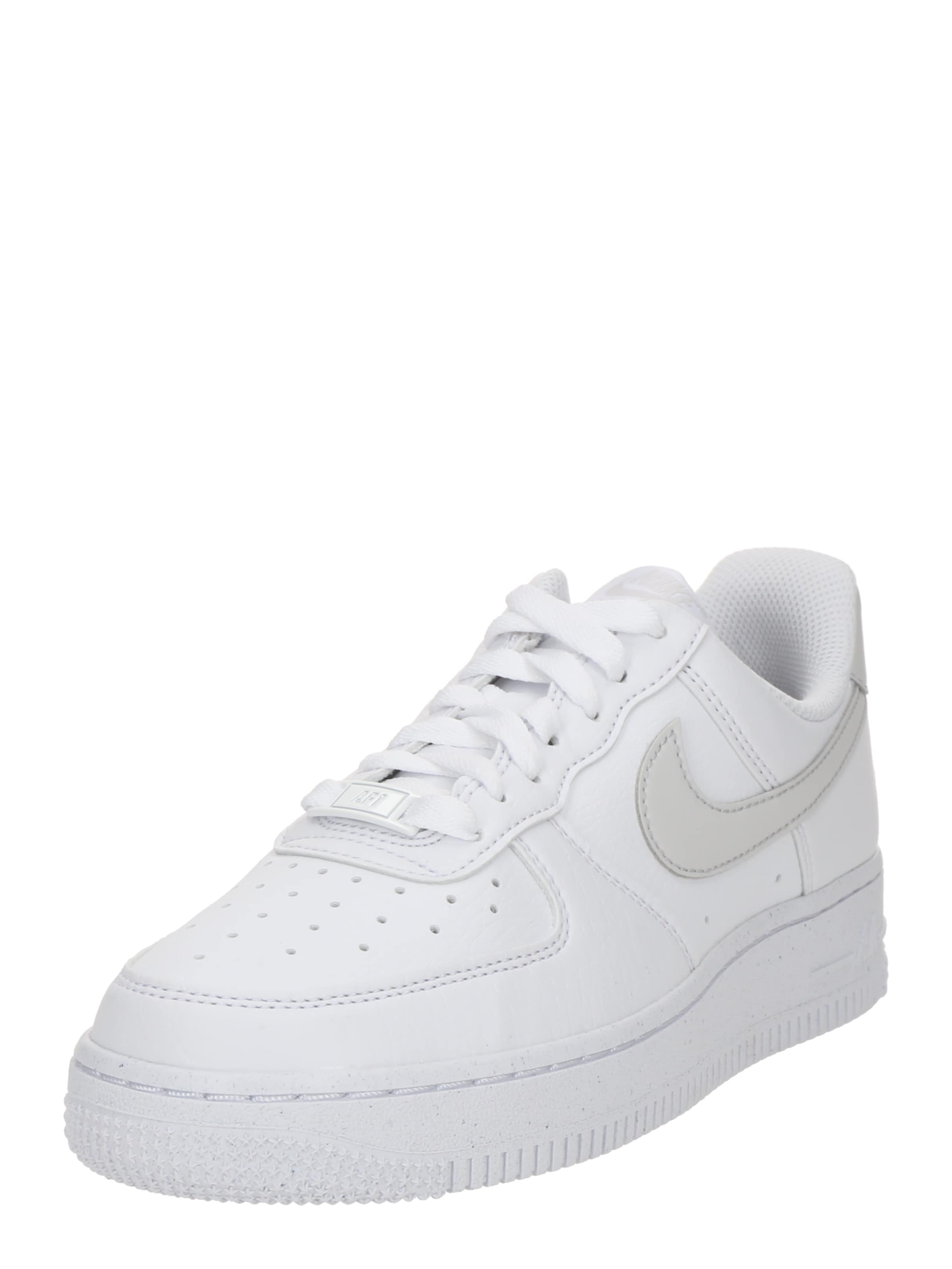 Nike Sportswear Σνίκερ χαμηλό 'Air Force 1 '07 SE' σε λευκό: μπροστά