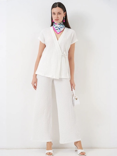 Bigdart Pantsuit in White, Item view