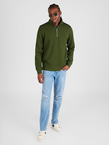 Casual Friday Sweatshirt 'Sebastian' in Groen