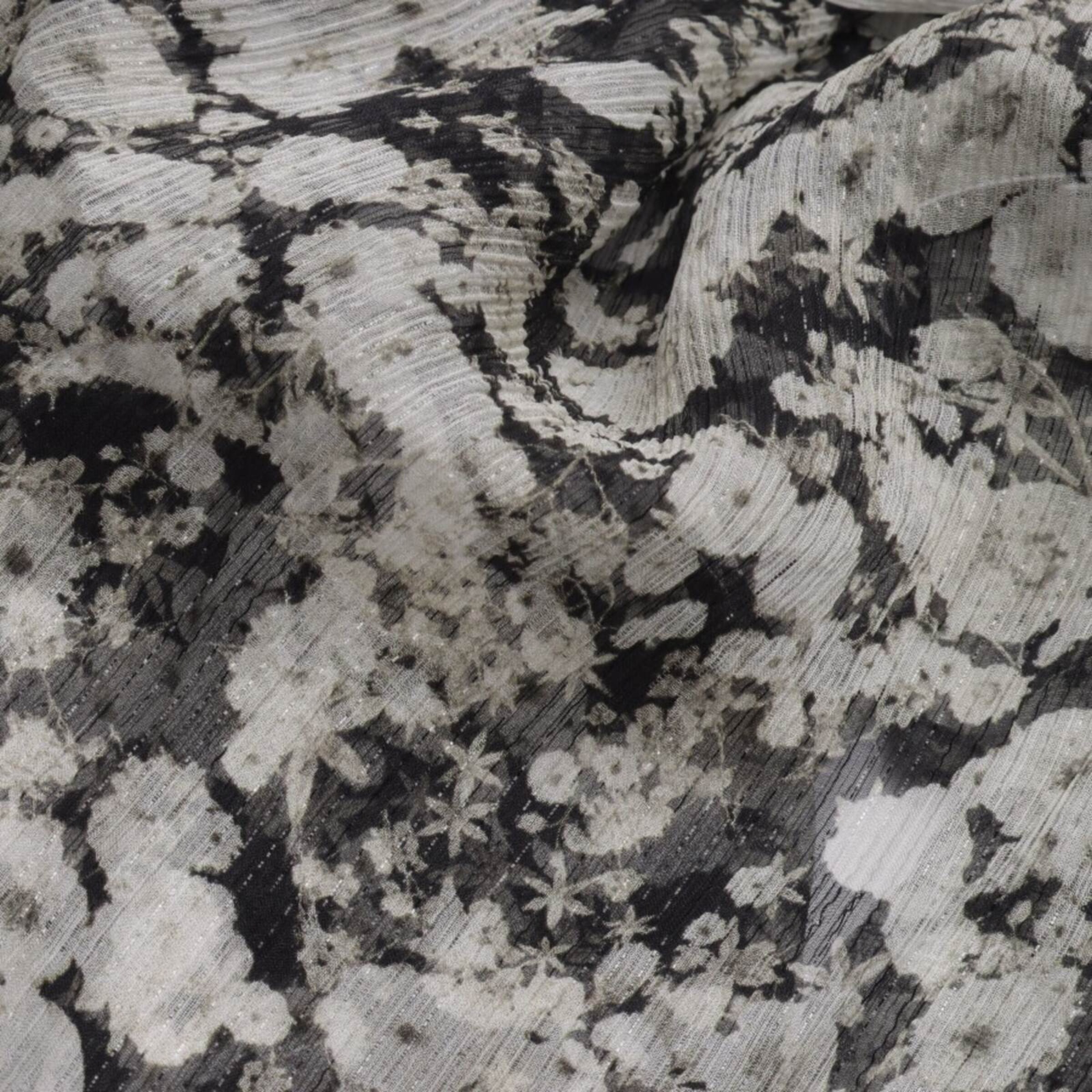 Schumacher Blouse & Tunic in M in Mixed colors