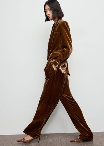 MANGO Regular Hose in Braun