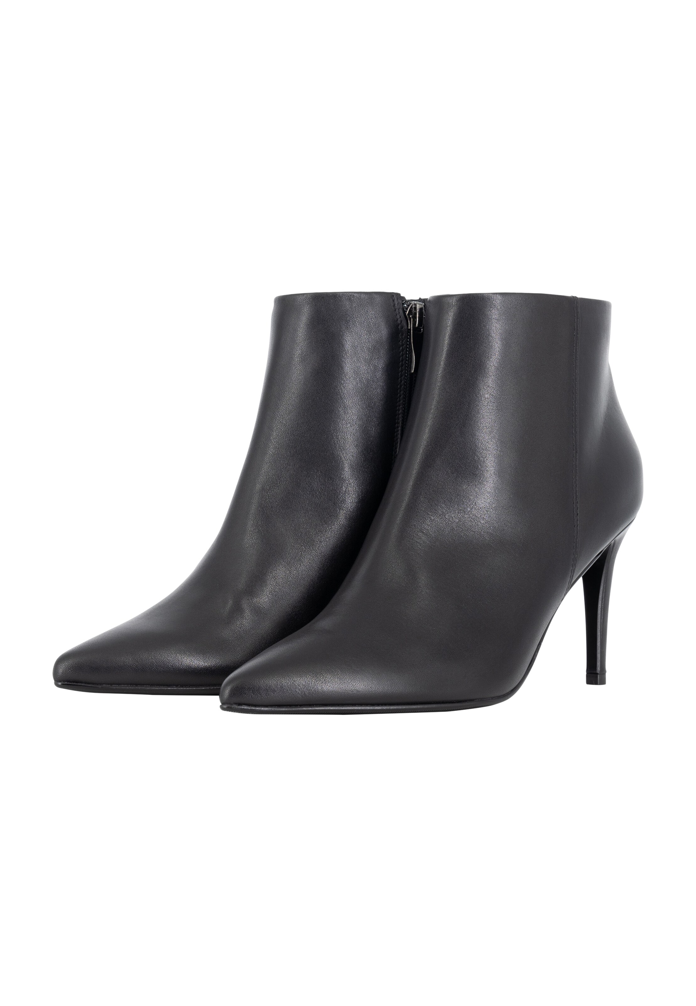 faina Ankle Boots in Schwarz