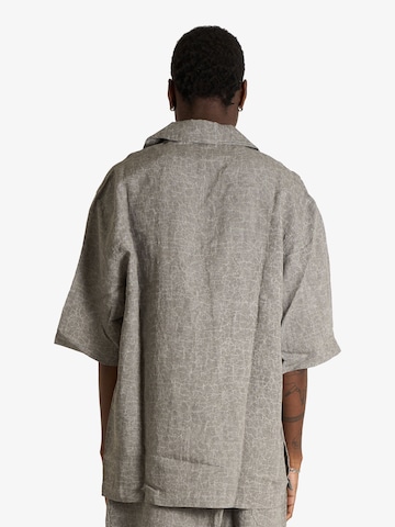 Coupe regular Chemise ACUPUNCTURE en gris