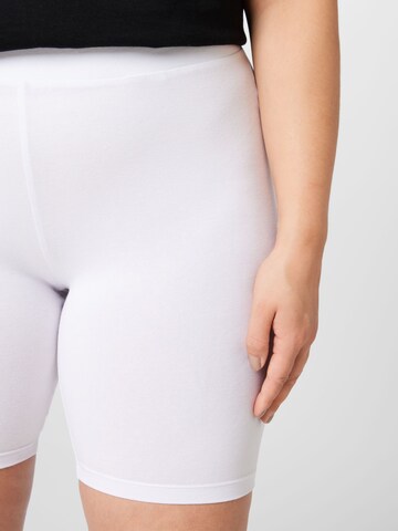 ONLY Carmakoma - Skinny Leggings 'TIME' em branco