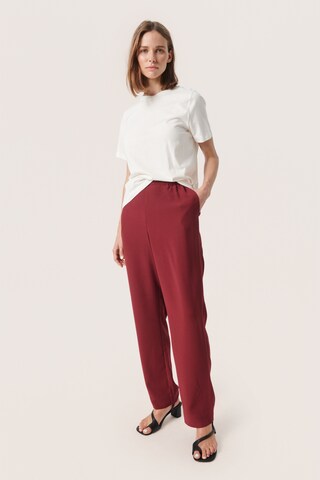 SOAKED IN LUXURY Regular Pants 'Shirley' in Red