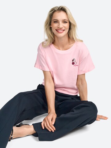 Rich & Royal Shirt in Pink: front
