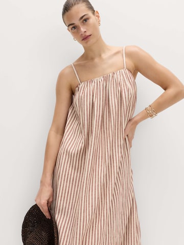 Abito di Marks & Spencer in marrone