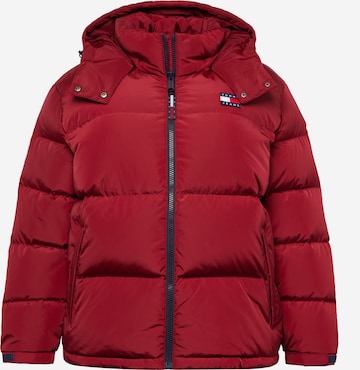 Tommy Jeans Curve Winterjas 'Alaska' in Rood: voorkant