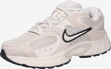 NIKE Sneakers 'V5 RNR' in Beige: front