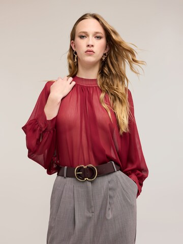 MOTIVI Blouse in Rood: voorkant