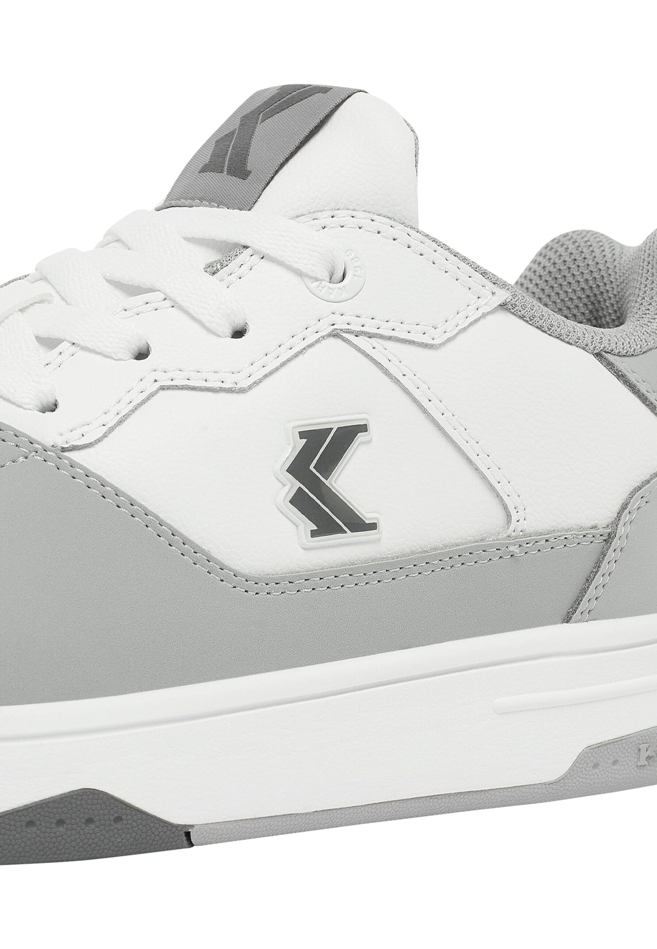 Karl Kani Σνίκερ χαμηλό '89 2K' σε λευκό