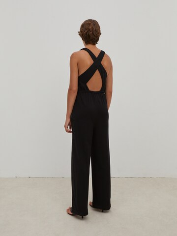 EDITED Jumpsuit 'Dylan' in Zwart