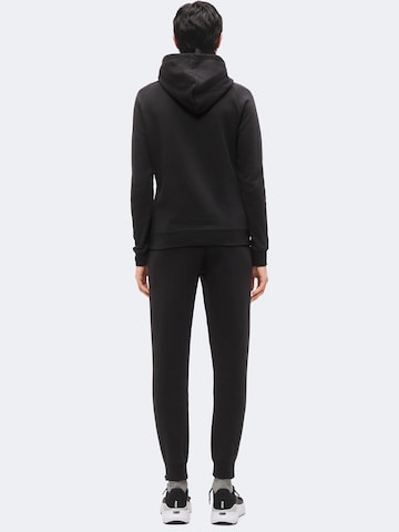 PUMA Treenipuku värissä musta