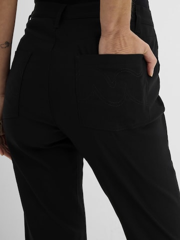 bonprix Bootcut Broek in Zwart