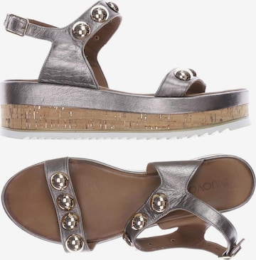 INUOVO Sandals & High-Heeled Sandals in 40 in Grey: front