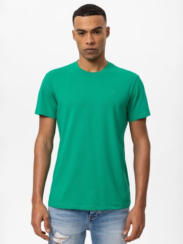 Daniel Hills Shirt in Groen: voorkant