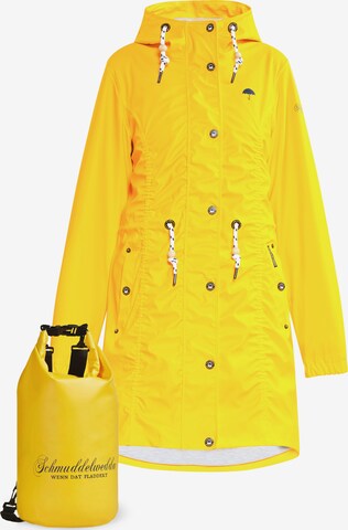 Schmuddelwedda Raincoat in Yellow: front