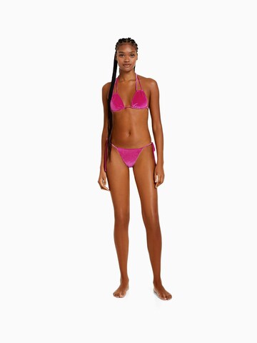 Bershka Triangel Bikinitop in Roze