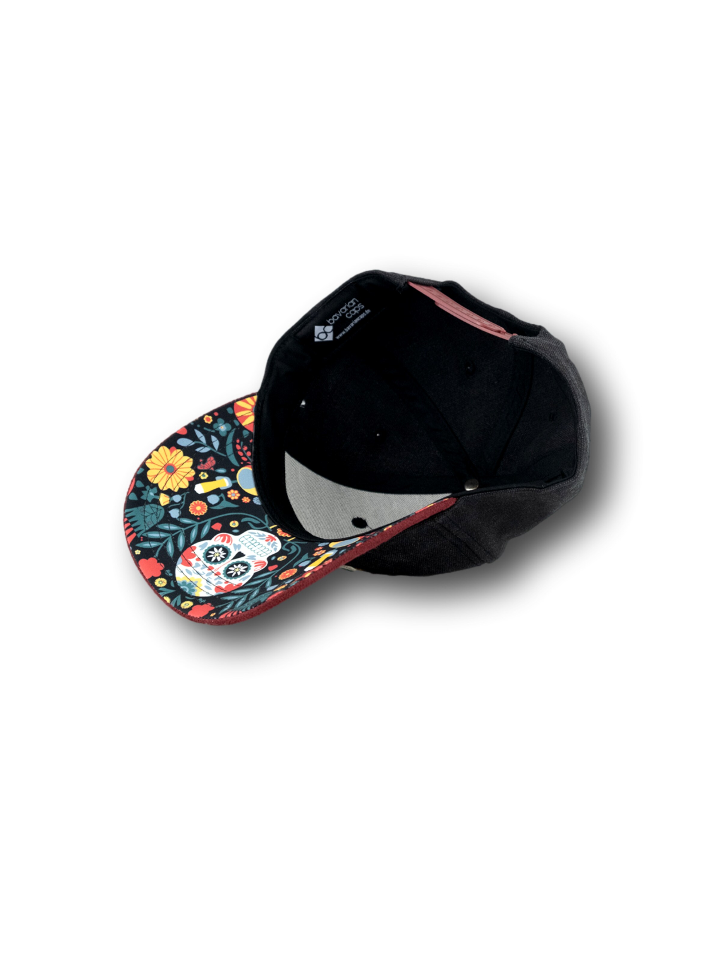 Bavarian Caps Cap 'dia de muertos' in Black