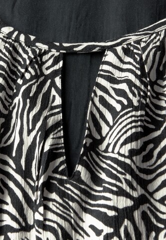 STREET ONE Blusenkleid in Schwarz