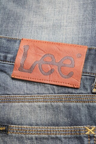 Lee Jeans in 29 in Blue