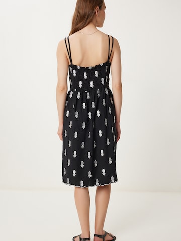 Happiness İstanbul Kjole i sort