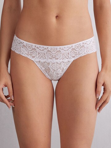 INTIMISSIMI String in Weiß: Vorderseite