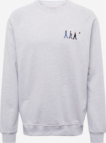 DEDICATED. Sweatshirt in Grau: predná strana