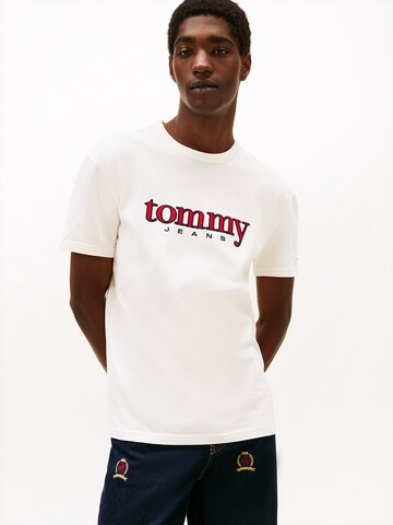 Tommy Jeans Bluser & t-shirts i hvid: forside
