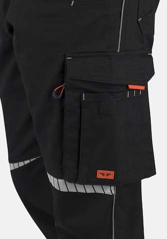 Regular Pantalon cargo 'LUCAN' Hero en noir