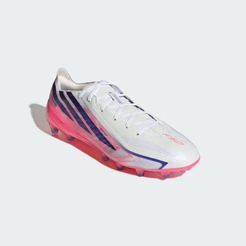Chaussure de foot 'F50 Hyperfast Pro' ADIDAS PERFORMANCE en blanc