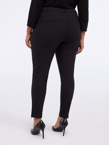 Fiorella Rubino Skinny Trousers in Black