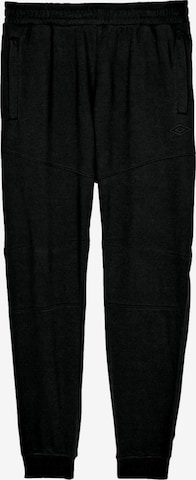 UMBRO Regular Workout Pants in Black: front