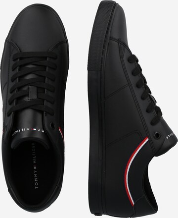 TOMMY HILFIGER Låg sneaker i svart