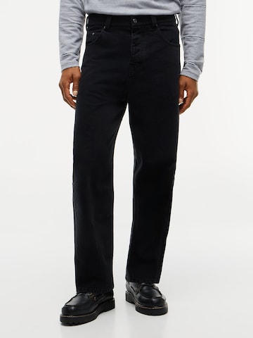 Tommy Jeans Barrel Jeans 'Ashton' in Black: front