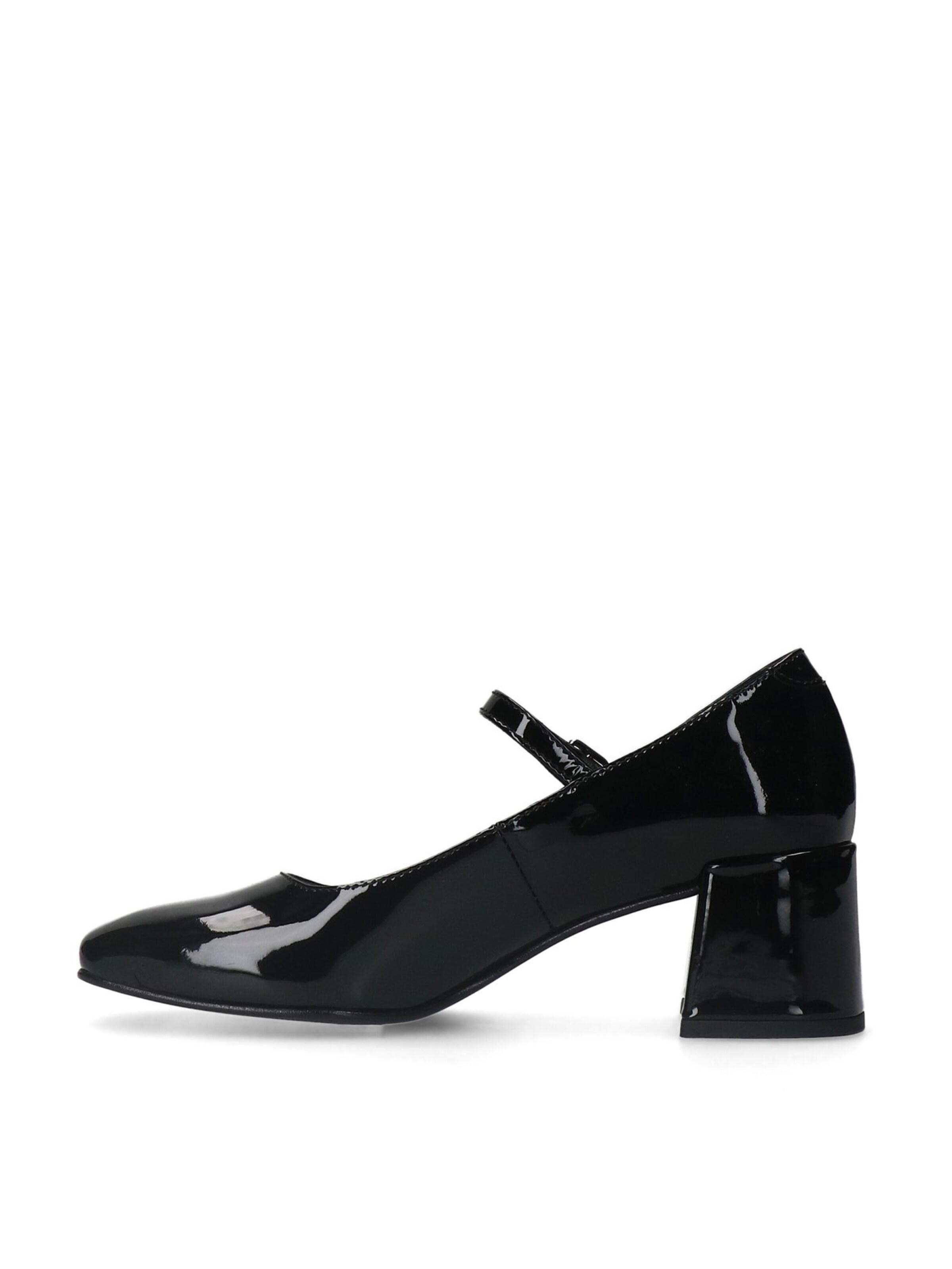MANFIELD Pumps in Black