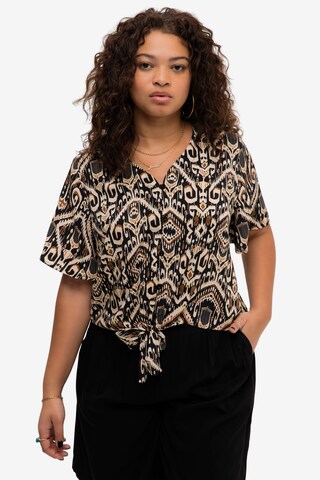 Studio Untold Blouse in Brown: front