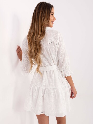 Madnezz House Kleid‌‌‌‌‌‌ in Weiß