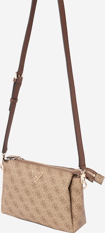 GUESS حقيبة تقليدية 'Noelle' بلون بيج