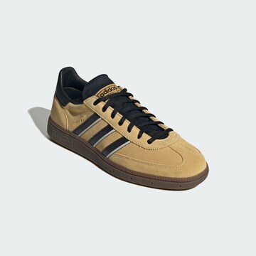 Baskets basses 'Spezial' ADIDAS ORIGINALS en beige