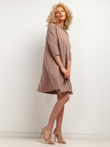 TESSITA Dress in Brown