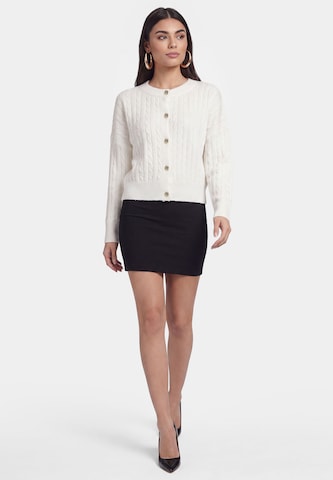 faina Gebreid vest in Wit