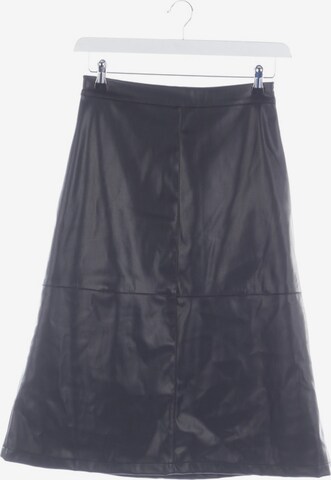 HERZENSANGELEGENHEIT Skirt in S in Black: front