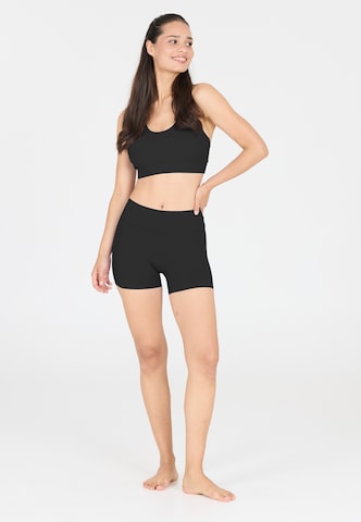 Athlecia Slim fit Leggings in Black