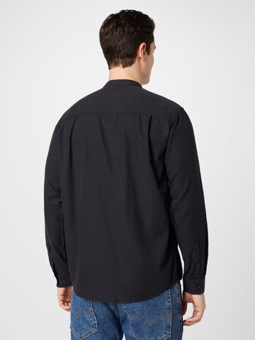 ESPRIT - Ajuste regular Camisa en negro