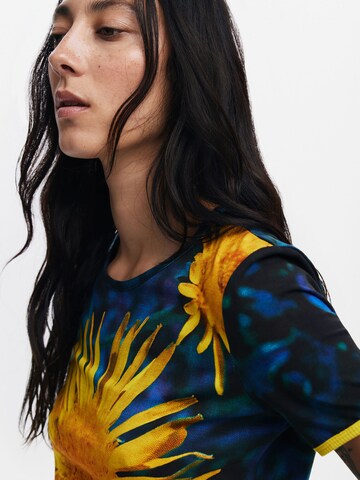 T-shirt Desigual en bleu