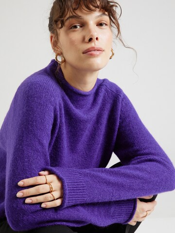 BOSS Sweater 'Fesperana' in Purple
