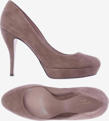Gucci High Heels & Pumps in 38,5 in Brown: front