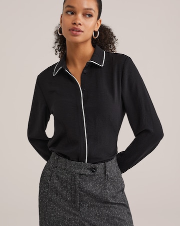 WE Fashion Pusero värissä musta