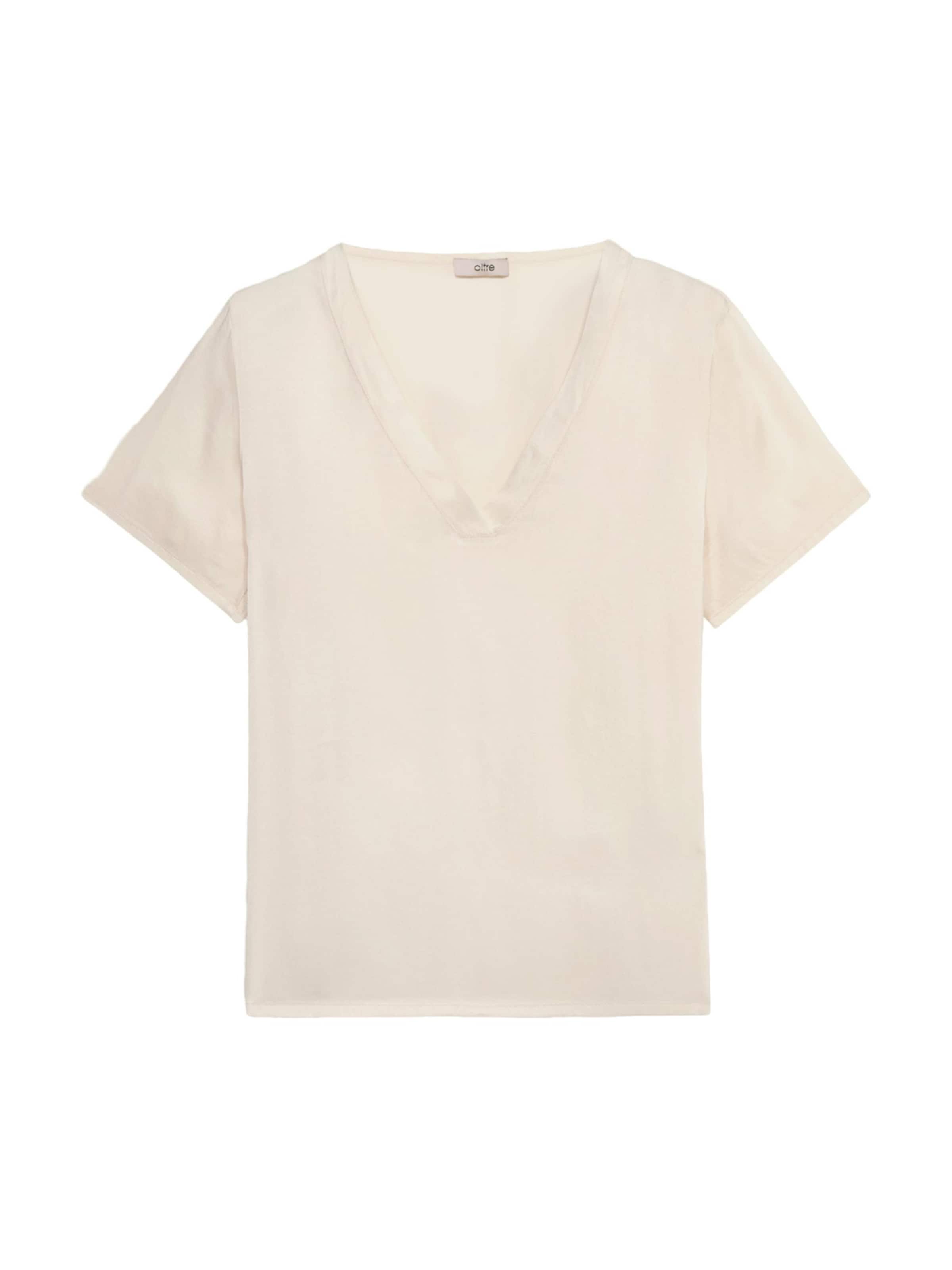 oltre Blouse in White: front